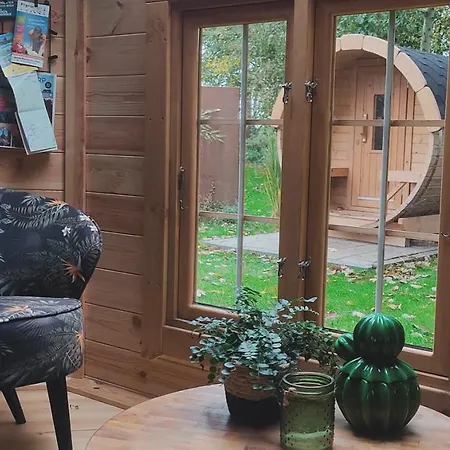 شاليه Voor De Wind